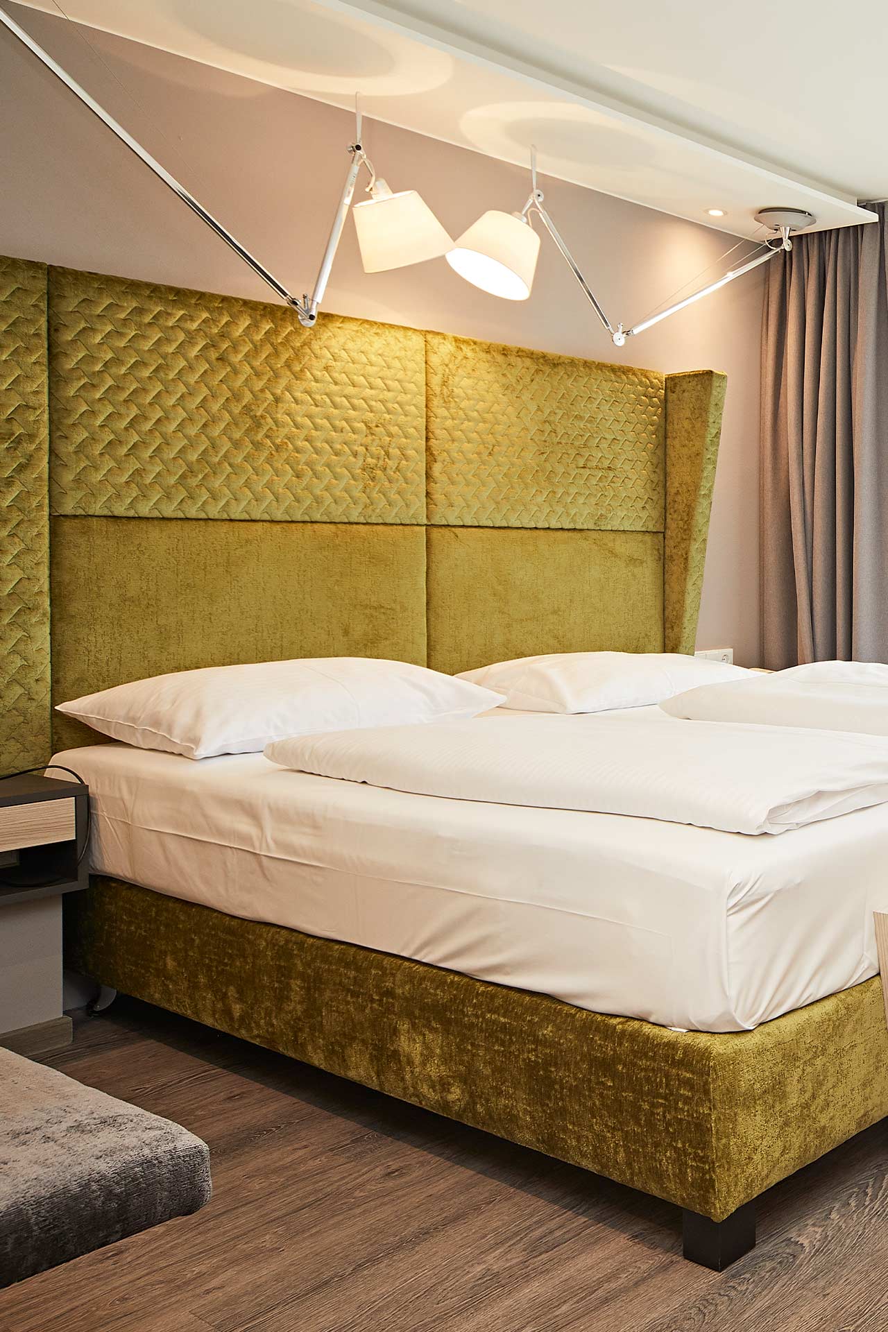 Aufnahme eines modernen Hotelzimmers im Hotel Krone