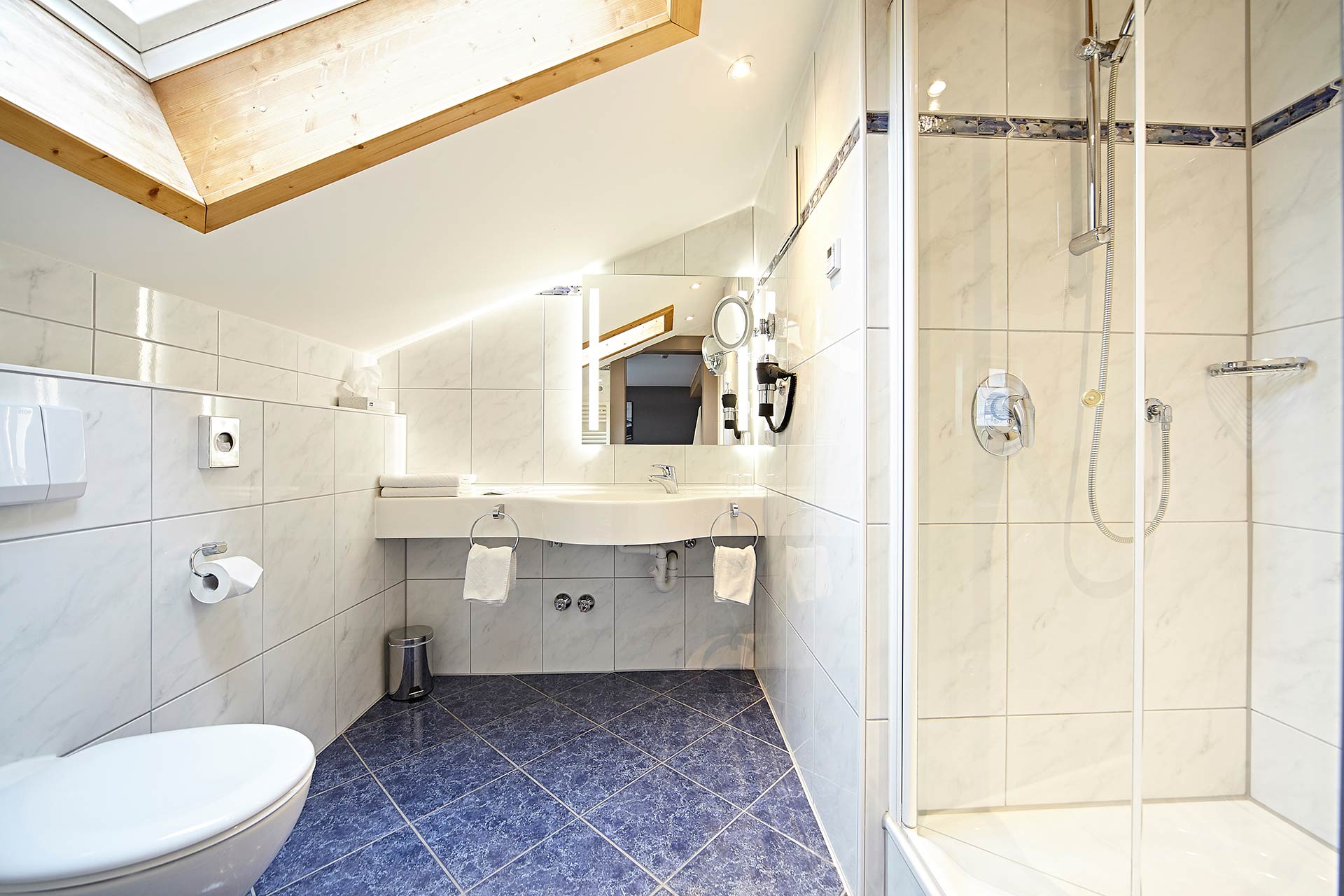 Badezimmerbeispiel eines Doppelzimmer Classic
